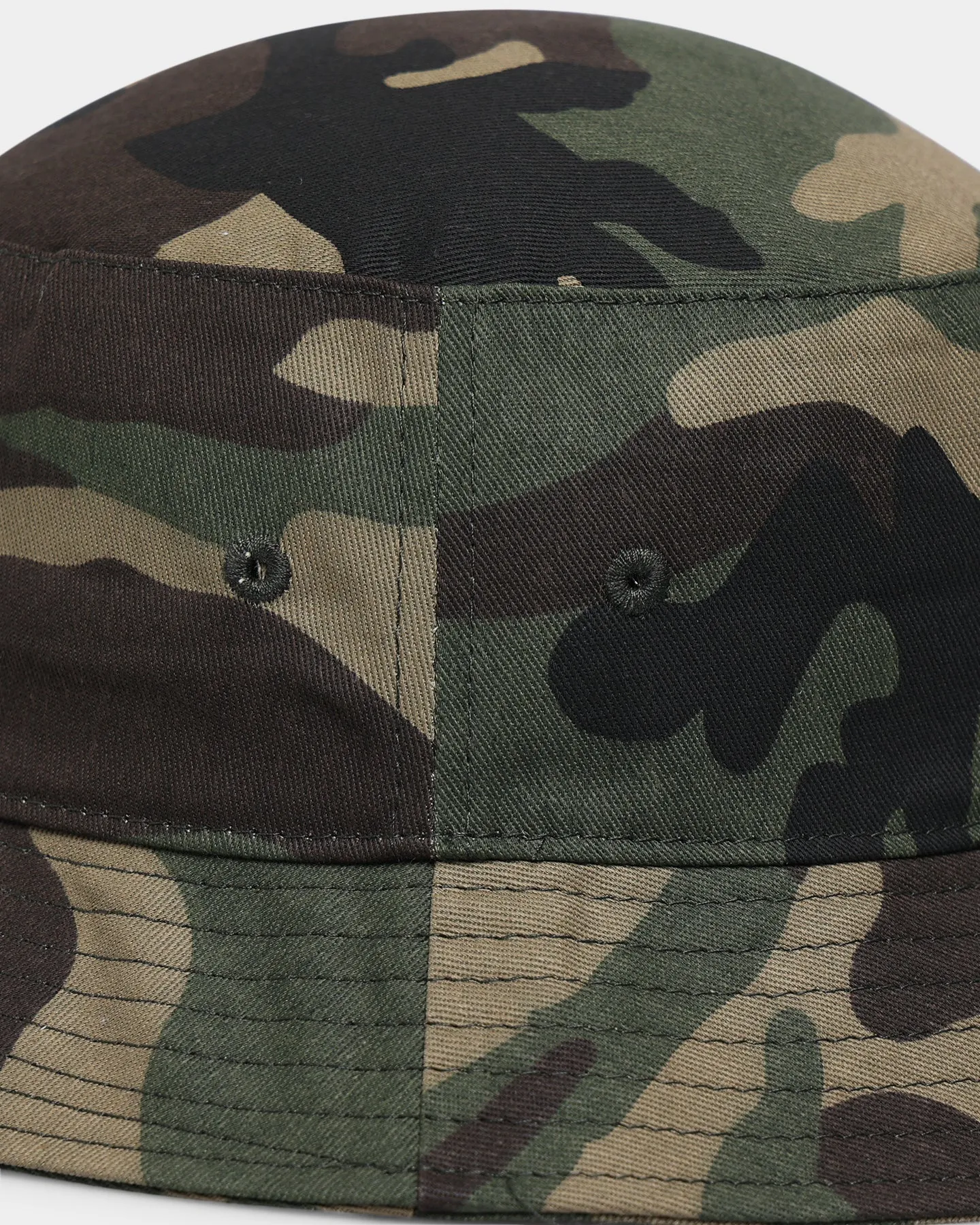 CARRÉ Script Patch Bucket Hat Camo
