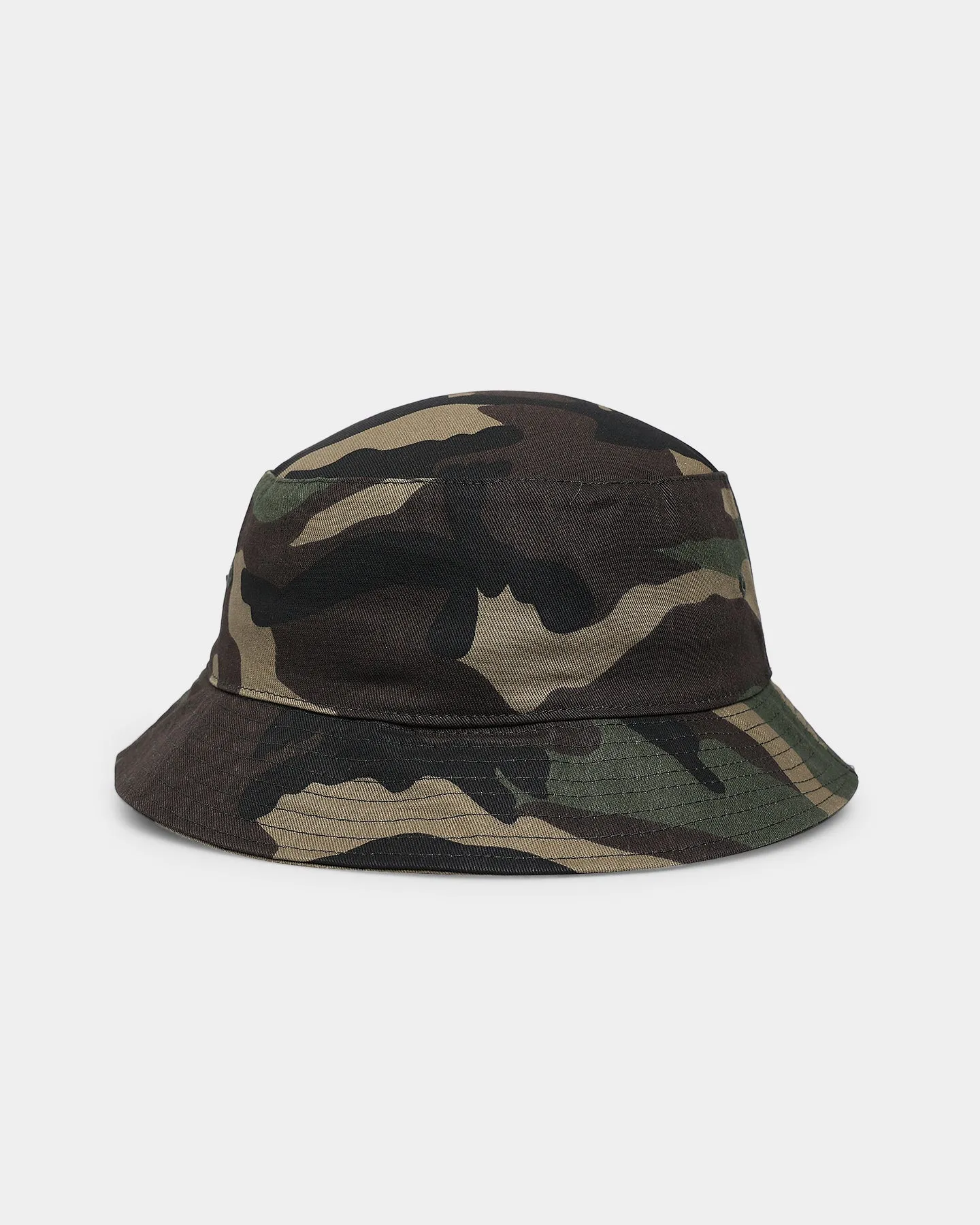 CARRÉ Script Patch Bucket Hat Camo