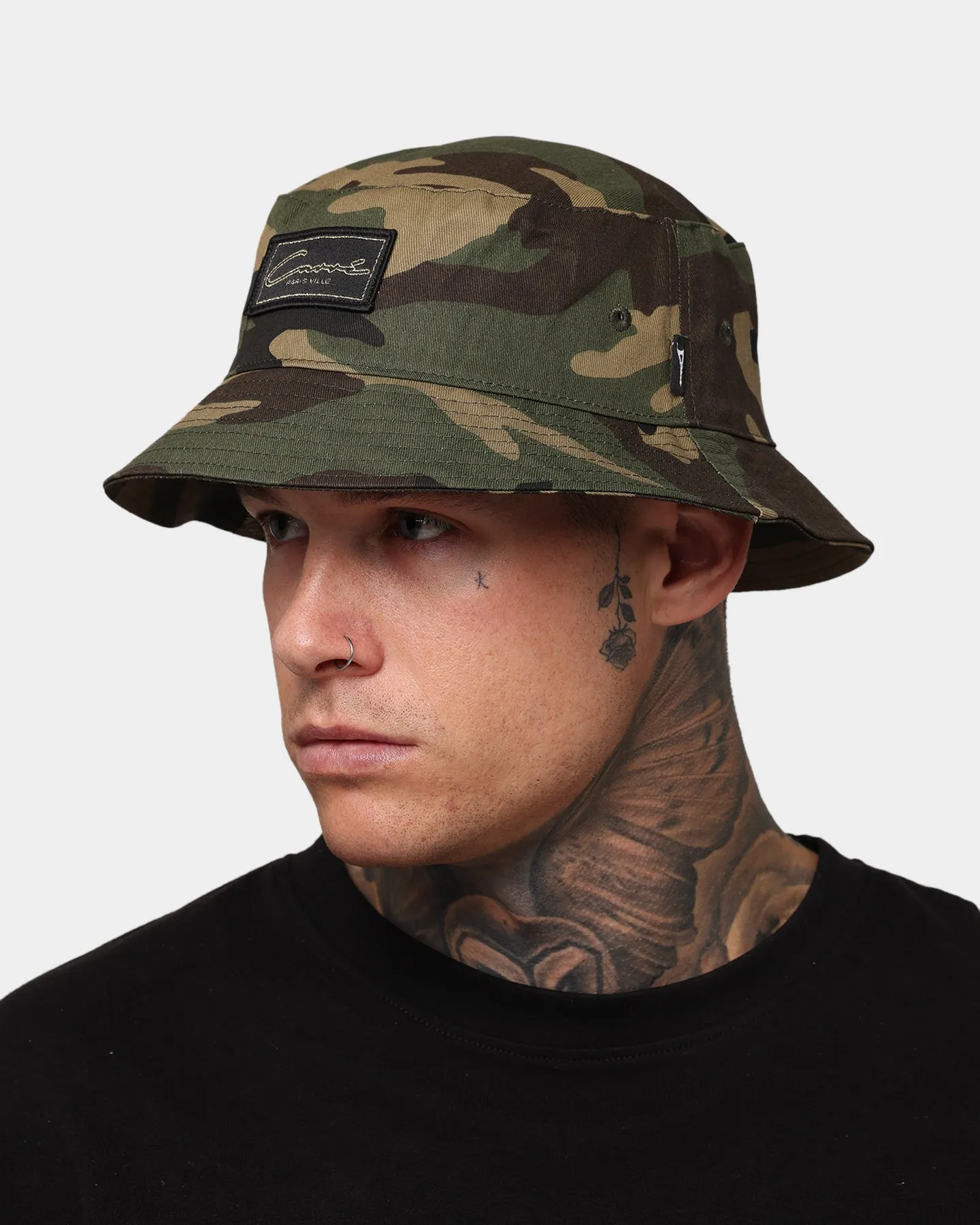CARRÉ Script Patch Bucket Hat Camo