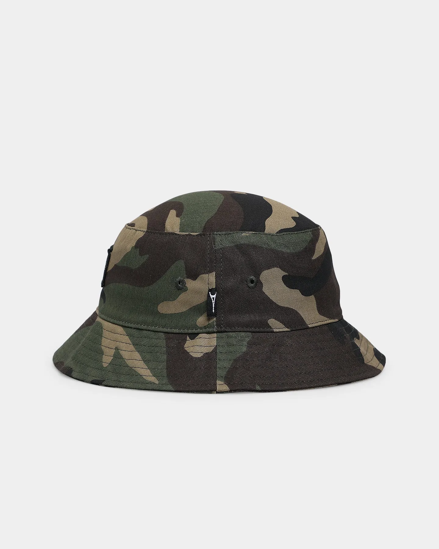 CARRÉ Script Patch Bucket Hat Camo