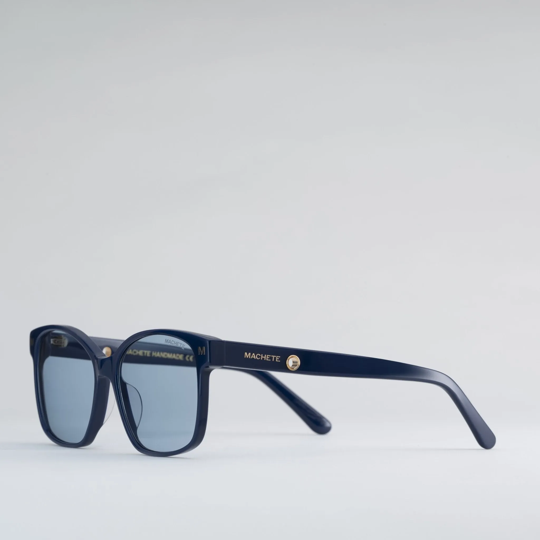 Jenny Sunglasses in Parisian Blue