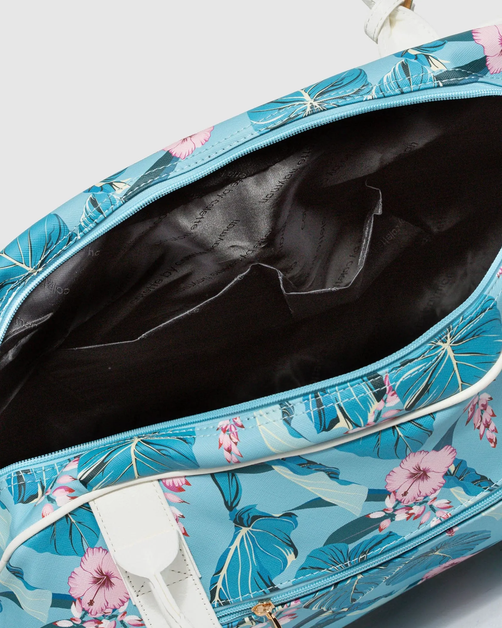 Print Indie Travel Weekender Bag