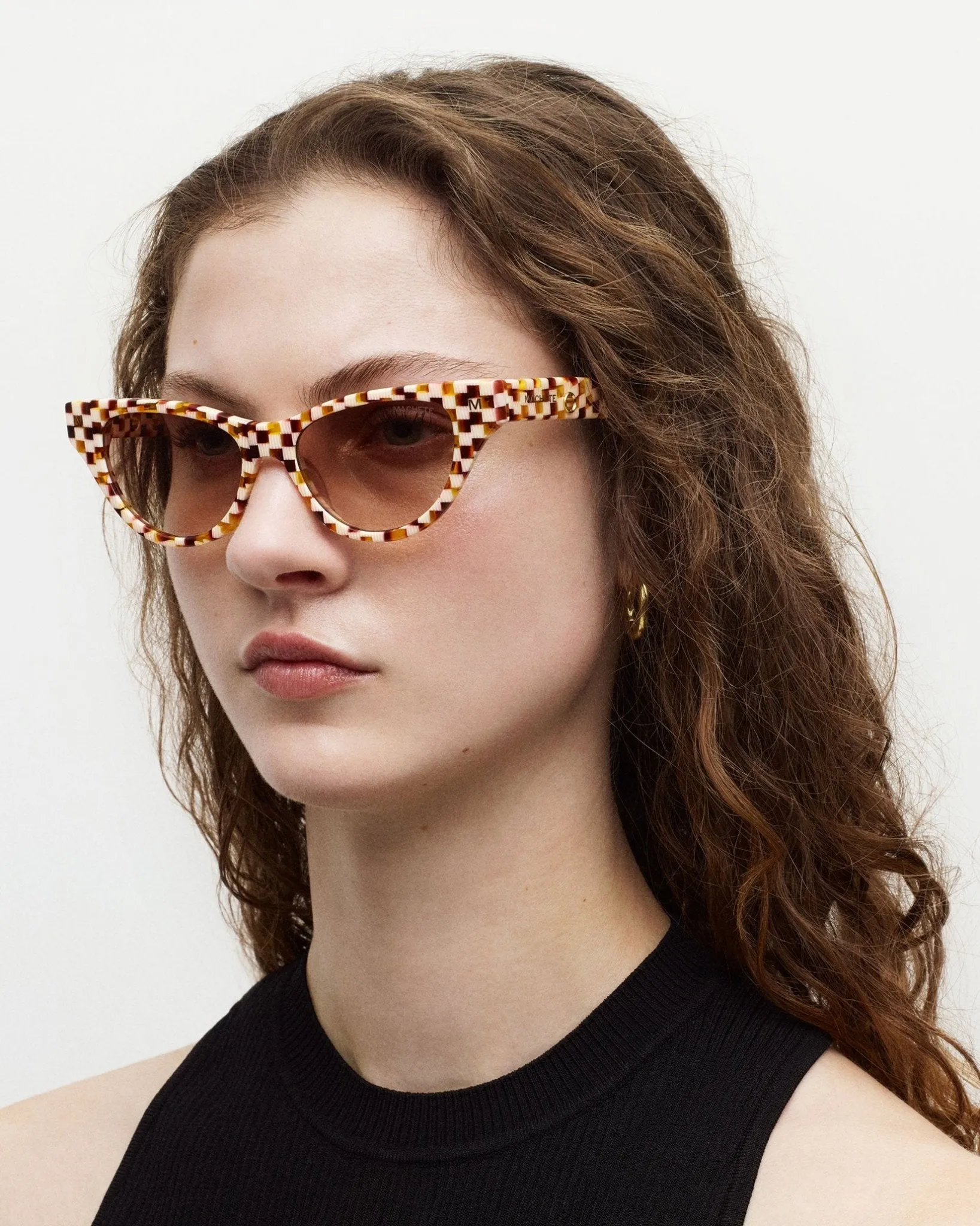 Suzy Sunglasses in Tortoise Checker