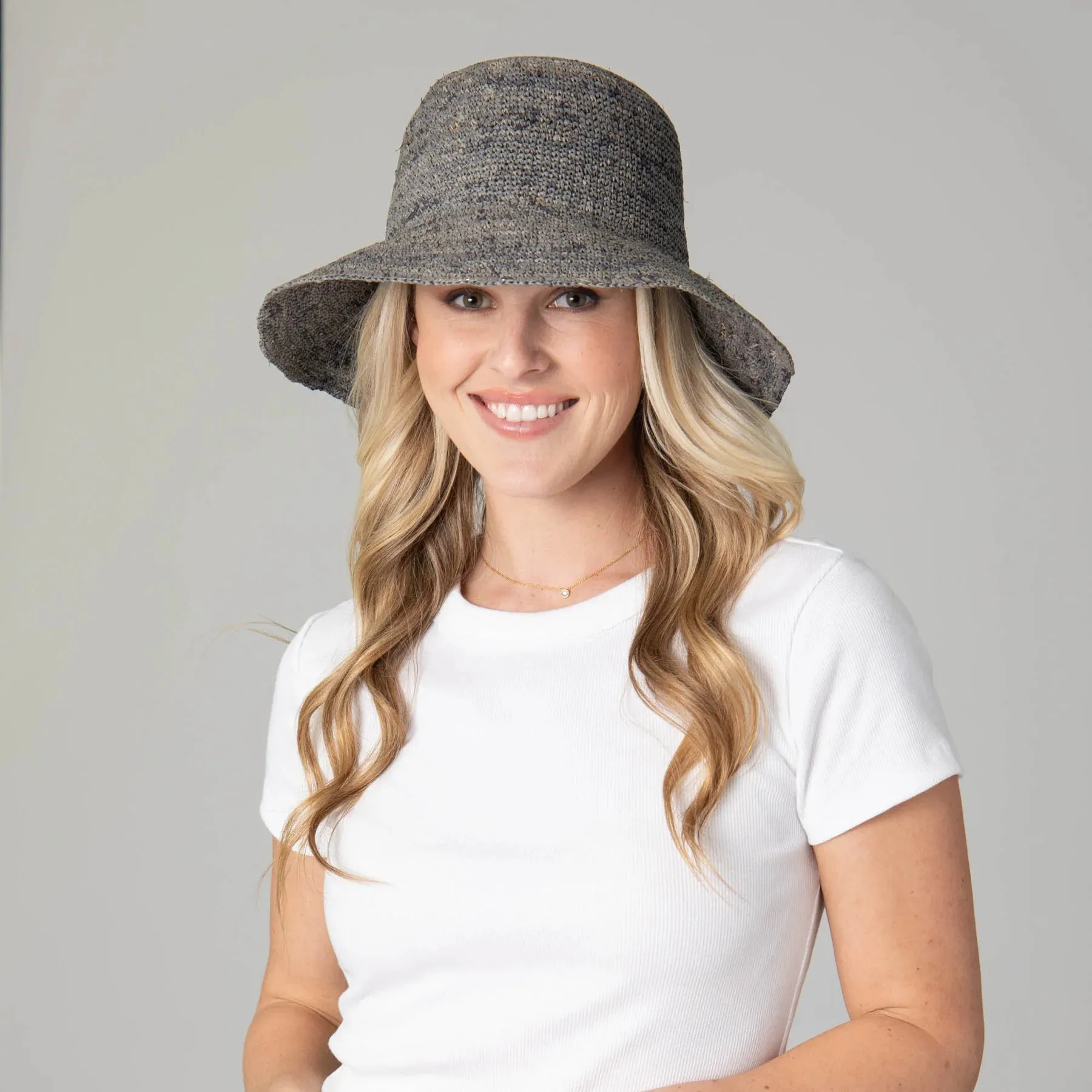 Weekend - Women's Crochet Raffia Bucket