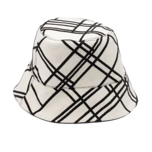 Yuki in Ivory/Black